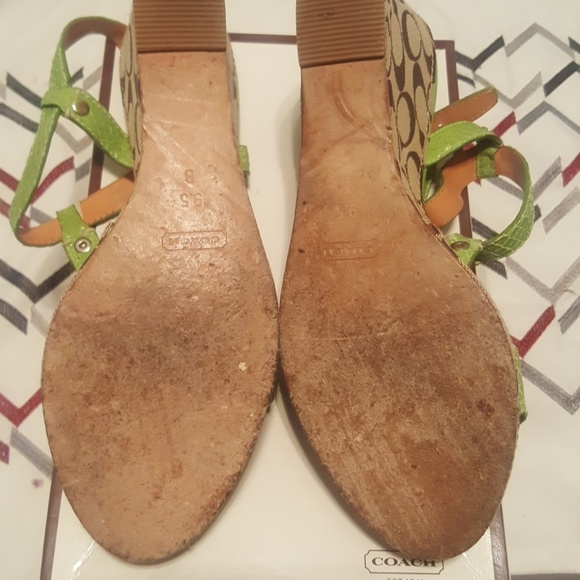 *SOLD* Coach Wedge Shoe - Picture 4 of 5